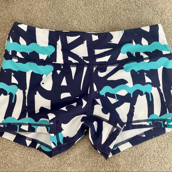 Retro graffiti 3.25 Wodbottom Shorties  - SOLD - Picture 1 of 2